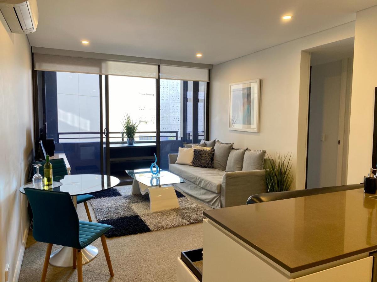Governor Luxe 1 Bedroom Apartment In The Heart Of Barton Wifi Gym Wine Secure Parking Canberra 金斯顿 外观 照片