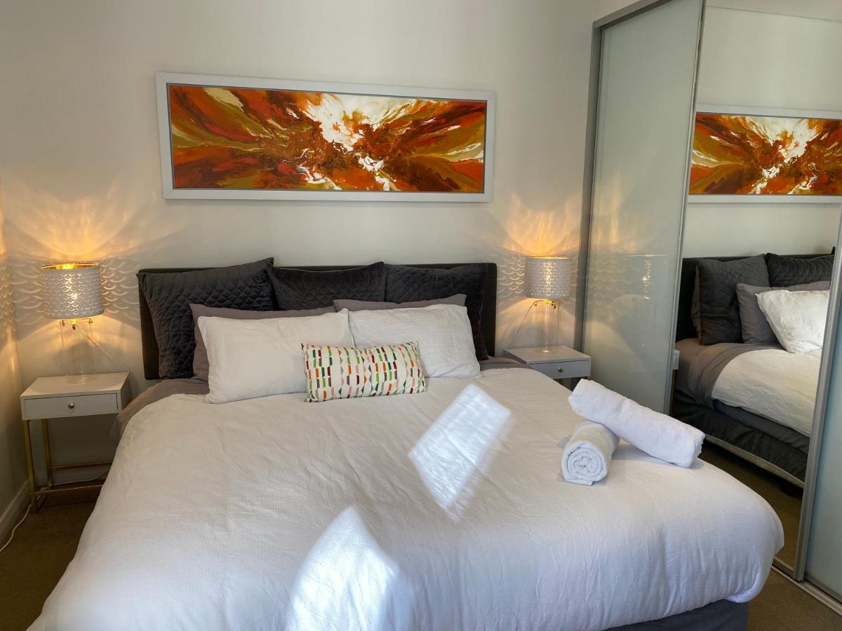 Governor Luxe 1 Bedroom Apartment In The Heart Of Barton Wifi Gym Wine Secure Parking Canberra 金斯顿 外观 照片