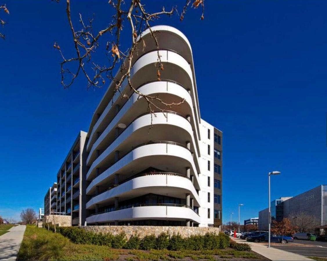 Governor Luxe 1 Bedroom Apartment In The Heart Of Barton Wifi Gym Wine Secure Parking Canberra 金斯顿 外观 照片